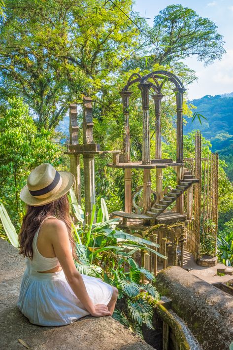 Jardín Surrealista de Edward James en Xilitla | Sin Postal #Huasteca Potosina #SinPostal Mexico Vacation Spots, Visit Mexico, Travel Photography Inspiration, Mexico Travel, Travel Aesthetic, Cancun, Travel Around The World, Vacation Spots, Travel Around