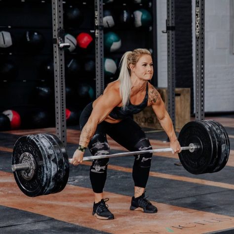 Dani Speegle Height Dani Speegle, Athlete Quotes, Young Athletes, Crossfit Athletes, A Force, Muscle Women, Draco Malfoy, Female Athletes, Getting Ready