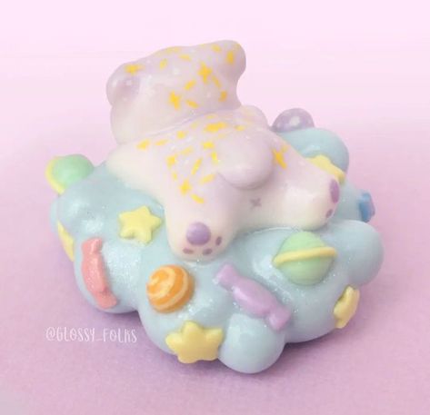 Kawaii Sculpture, Kawaii Clay Ideas, Kawaii Clay Charms, Kawaii Creepy, Clay Ice Cream, Kawaii Clay, Clay Cute, Diy Air Dry Clay, Clay Diy Projects