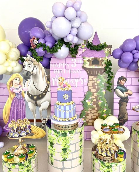 Rapunzel Backdrop, Rapunzel Decorations, Tangled Theme Birthday, Rapunzel Party Decorations, Rapunzel Themed Birthday Party, Girls Barbie Birthday Party, Rapunzel Cake Topper, Rapunzel Theme, Pink Princess Birthday