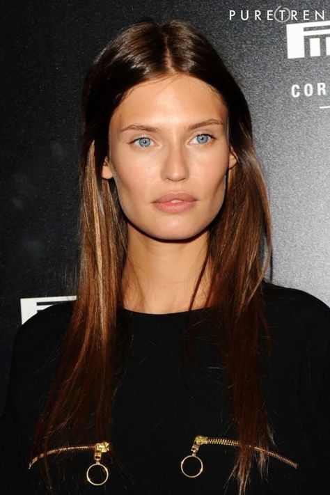 Celebrity Beauty Secrets, Natural Makeup Tips, Bianca Balti, Skin Undertones, Lily Aldridge, Hair Straighteners, Soft Summer, Tan Skin, Best Hair