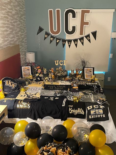 Ucf Bed Party, Ucf Dorm, College Prints, College Bed, Bed Party, College Bedding, College Stuff, Sugar Bowl, Vision Board