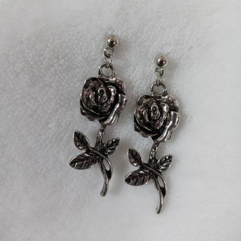 Vintage style earrings