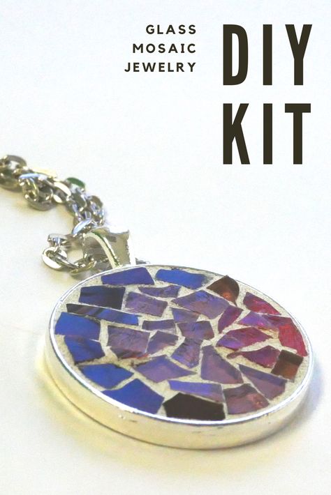 Tutorial using a DIY kit from Etsy for a mosaic jewelry pendant. Click to see it! Mosaic Jewelry Diy, Mosaic Pendants, Grandma Crafts, Stained Glass Necklace, Rainbow Mosaic, Mosaic Jewelry, Mosaic Tile Art, Jewelry Kits, Mosaic Diy