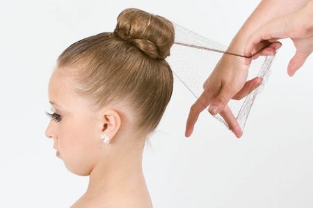 Ballet Bun Kids, Kids Net, Ballet Classes, Ballet Bun, Bobby Pin Hairstyles, Kid N Teenagers, Classical Ballet, Hair Net, Ballet Class