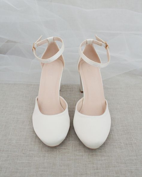 An all-time classic and elegant style with simplicity of satin heels and removable ankle strap.DETAILS:HEEL HEIGHT: 3 inchesCOLORS AVAILABLE: Champagne, White, Ivory, Navy, Burgundy, and Light BlueUPPER: Synthetic upper and liningMATERIALS: Mandmade outsoleSTYLE NAME: SARAH Heels Classy Low, Simple Wedding Shoes, Jr Bridesmaid, Dream Ideas, Night Date, Dream Prom, Closed Toe Heels, Grade 9, White Wedding Shoes