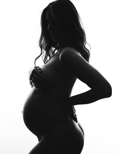 Art Maternity Photography, Maternity Photography Winter, Maternity Silhouette, Studio Maternity Shoot, Maternity Studio Photoshoot, Fine Art Maternity, Baby Announcement Photoshoot, Pregnancy Belly Photos, Maternity Photography Poses Pregnancy Pics