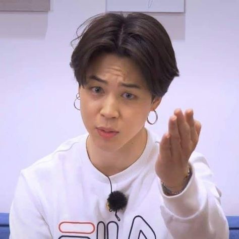 Jimin funny pics Jimin Meme, Bts Funny Faces, Bts Meme Face, Bts Derp Faces, Jimin Funny Face, Bts Emoji, Indo Meme, Bts Meme Faces, Jimin Pictures