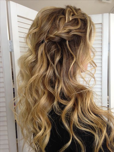 Long Curls With Braid, Bridal Hair Half Up Braid Front View, Halfup Halfdown Wedding Hair, Boho Prom Hairstyles, Prom Down Hairstyles, Prom Hair With Bangs, Braids For Guys, Braids For Men, Formal Hair