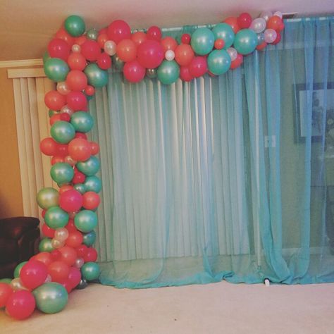 Finally tried my hand at doing the Whimsical Balloon Garland with backdrop. Turned out absolutely gorgeous. Party Design Ideas, Balloon Tower, Photo Booth Backdrop Wedding, Balloons Decorations, Balloon Ideas, Summer Birthday Party, Backdrop Ideas, Balloon Columns, Balloon Decor