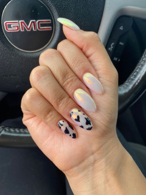 #nails #nailart #chrome #nailideas Bachelorette Party Nails Black, Western Chrome Nails, Chrome Cow Print Nails, Cowgirl Themed Nails, Chrome Checkered Nails, Space Cowboy Nails, Chrome Almond Nails Designs, Space Cowgirl Nails, Bach Party Nails