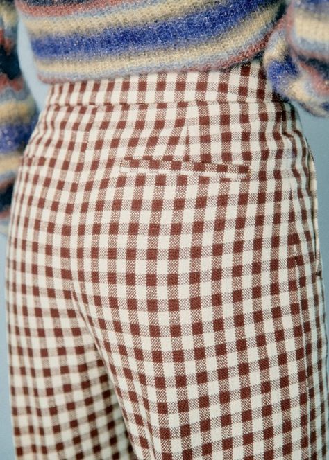 Gingham Trousers, Brown Gingham, Lifestyle Dresses, Crop Trousers, Gingham Pants, Denim Suit, Polo Sweatshirt, 2024 Fashion, Cropped Trousers