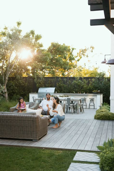 Studio Mcgee Backyard Patio, Studio Mcgee Outdoor Patio, Socal Backyard Landscaping, Andee Layne Backyard, Outdoor Kitchen Flooring Ideas, Outdoor Kitchen With Seating, Rectangular Backyard Design, Outdoor Kitchen On Deck, Backyard Patio Dining