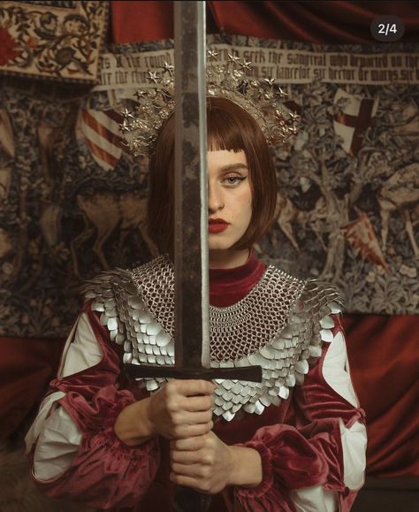 Saint Joan Of Arc Costume, Paintings References, Joan Of Arc Costume, Modern Knight, 2024 Illustration, Princess Knight, Knight Outfit, Girl Reference, Copy Cats