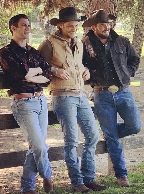 Cowboy Men Outfit, Yellowstone Outfit Ideas, Western Men Outfits, Country Style Men, Western Outfit Men, Mens Cowboy Style, Country Outfits Men, Western Outfits Mens, Country Outfits For Men