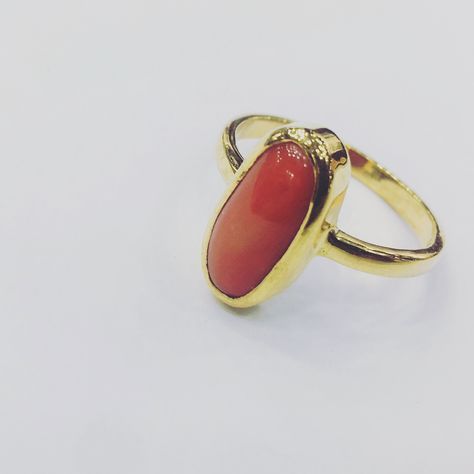 Natural Red Coral Ring. Capsule shaped Red Coral ring set in 18kt Yellow Gold. #coraljewelry #gemstonejewelry #gemstonerings Coral Finger Ring Designs, Coral Finger Ring, Coral Rings, Coral Stone Ring, Coral Jewellery, Red Coral Ring, Red Coral Jewellery, Gold Temple Jewellery, Gold Jewellry