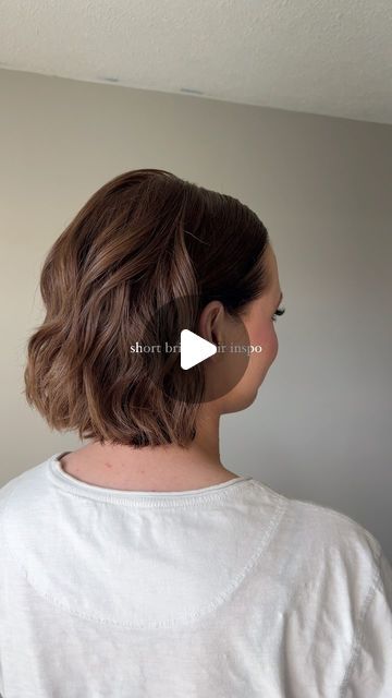 izzy | bridal + event hair on Instagram: "save this inspo for later if you have a bob and don’t know how you want it styled for your wedding ✨ 
mua: @anissamillermakeup 🫶🏻

#hairstylist #hair #bridalhair #bridalhairinspo #bridalbobstyle #shorthairbride #sleekhair" Bridal Hair Short Bob, Bob Wedding Hair, Bridal Hair Short, Bridal Bob, Short Hair Bride, Event Hair, A Bob, Wedding 2025, Bridal Event