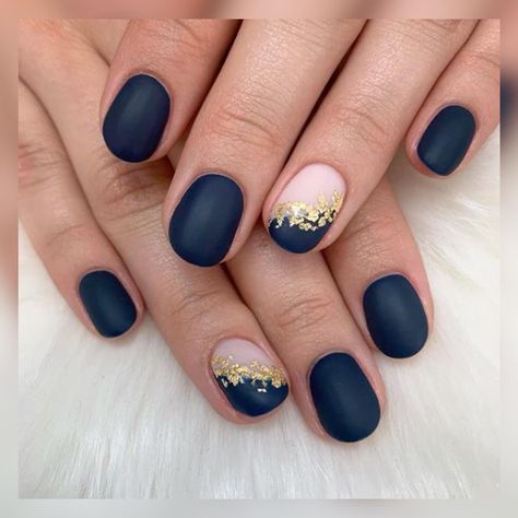 Foil Nail Designs, Navy Nails, Dark Blue Nails, Navy Blue Nails, Smink Inspiration, Cute Gel Nails, Blue Nail, Colorful Nail Designs, Foil Nails