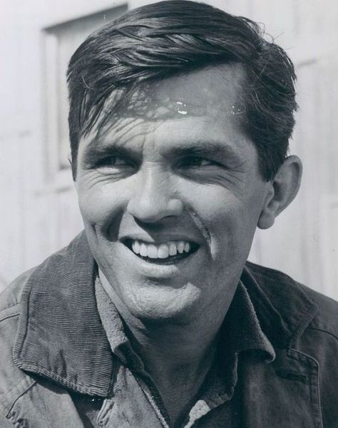 Tom Skerritt.  LARAMIE episode, "No Place To Run" Tom Skerritt, Film Man, Tv Westerns, The Virginian, The Sixties, Character Actor, Pure Michigan, Hollywood Actor, Press Photo