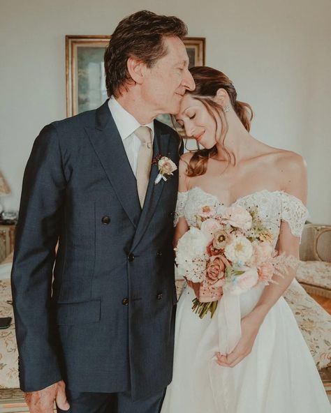 🤍 Happy Father's Day! To celebrate, we’ve rounded up some of our favourite dad moments from our real weddings. We can't get enough of these sweet and precious photos, if there was space to add a hundred more images we would! 🤍 Check out the link in bio to see even more darling shots of fathers of the bride, fathers of the groom, grandads, and dads (and even a grandad!) getting married: https://onefabday.com/father-of-the-bride-groom-photos/ Sending extra love to anyone who needs it today x ... Father Of The Bride Photos, Bride And Father Pictures, Father Daughter Pictures, Father Picture, Moody Wedding Photography, Bride Photos, Bride Pictures, Bride Groom Photos, Groom Photos