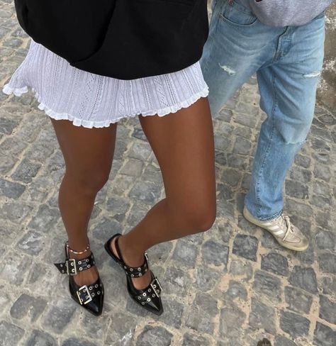 #maisonkiki #outfit #outfitideas #outfitinspo #outfitinspiration #outf... | ganni ballerina flats | TikTok Steve Madden Flats Outfit, Paris Tiktok, Ballerina Flats Outfit, Flat Shoes Outfit, Ballerina Outfit, Flats Outfit, Paris Outfits, Stockholm Fashion, Pinterest Outfits