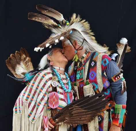 Native American elder couple kissing | Smithsonian Photo Contest | Smithsonian Magazine Native Couple, Indigenous Traditions, Bishop California, Native Wedding, Native American Wedding, Zahn Mcclarnon, Native American Men, Couple Kissing, Man And Wife