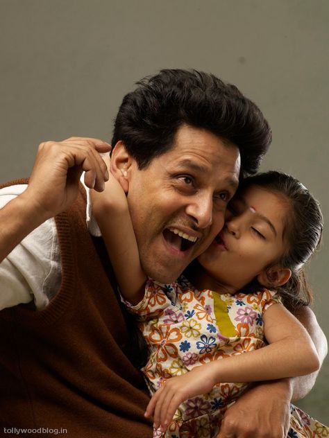 Appa Son Images Hd, Appa Images In Tamil, Appa Ponnu Images Hd, Appa Images, Appa Ponnu Images, Anna Thangachi Images Hd, Chiyaan Vikram, Sisters Images, Moms Photography