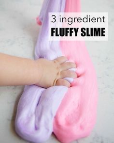 How to make fluffy slime with only 3 ingredients. It is super soft and stretchy! It only takes 5 minutes to make and will entertain for hours! #slime #slimerecipe #kidscraft Fluffy Slime Ingredients, Fluffy Slime Recipe, Making Fluffy Slime, Slime Ingredients, Resep Slime, Diy Slime Recipe, Asparagus Recipes, Slime For Kids, I Heart Naptime