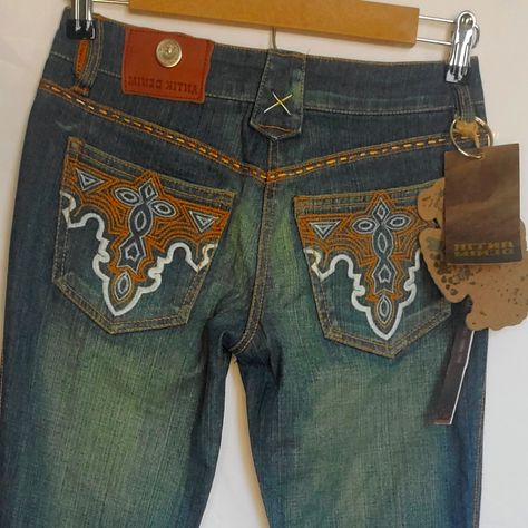 Antik Denim South Western Bootcut Jeans Dry Clean Only. Mint Condition. No Flaws. Size Runs Small. Size 26. Embroidery Designs Jeans, Western Embroidery Designs, Western Embroidery, Western Jeans, Country Girl, Jeans Color, Western Cowboy, Country Girls, Comfy Outfits