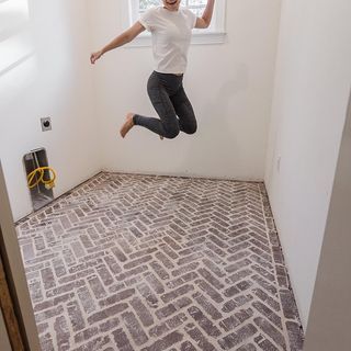 Jenna Sue on Instagram: “Just a couple tools needed for this beginner-friendly brick floor DIY! A few days of work for years of enjoyment is a pretty fair trade…” Grey Brick Floor Tile, Red Brick Tile Floor, Brick Floor Patterns, Laundry Room Brick Floor, Tile That Looks Like Brick Floor, Brick Floor Mudroom, Brick Floor Tile, Entryway Nook, Mud Area