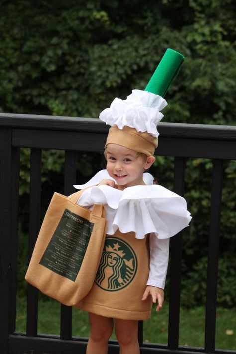 Starbucks Costume, Homemade Costumes For Kids, Halloween Costumes Kids Homemade, Chewbacca Costume, Lilo Und Stitch, Baby Shoes Diy, Halloween Costumes For 3, Diy Halloween Costumes For Kids, Halloween Family