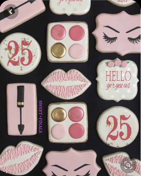 Beauty Cookies, Box Dulce, Sweet Makeup, Decorative Cookies, Make Up Cake, Iced Sugar Cookies, Cookie House, Spa Ideas, Cookie Business