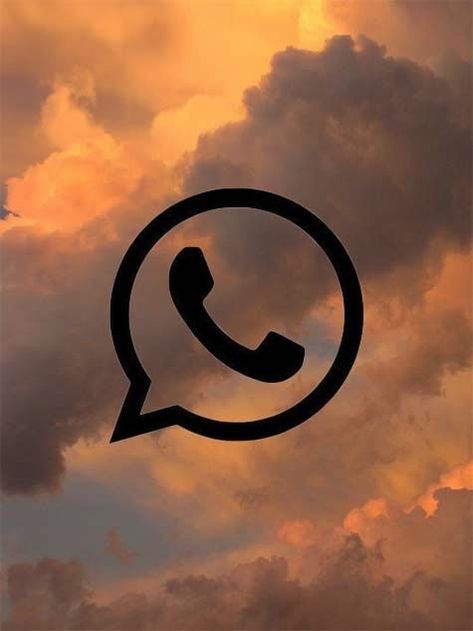 Whatsapp golden app icon for iphone / android #shortcuts #goldenappicon #whatsapp #appicon #clouds #golden #sunset Golden Icons For Apps, Chat App Icon Aesthetic, Sunset App Icon Aesthetic, Sunset App, Icon For Iphone, Gold Aesthetics, Bts App, Ios Theme, Mobile App Icon