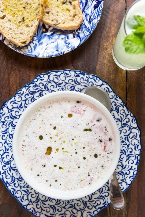 A Nicaraguan Soup That Puts Gazpacho to Shame | Condé Nast Traveler Almond Soup, Cold Soup Recipes, Gazpacho Soup, Granada Nicaragua, Gazpacho Recipe, Chilled Soup, Summer Soup, Cold Soup, Summer Eating