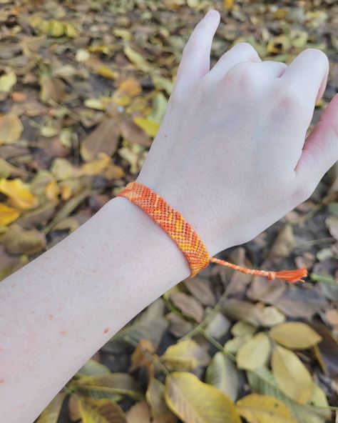 Soooo, I experimented with this bracelet. I've been wanting to use ONLY scrap thread to make a one color chevron bracelet, and this bracelet was the result of that idea. I got to use up a bit of my orange scrap thread for it too. Thoughts? I'd love to know your opinion on my first scrap chevron bracelet. * * * #friendshipbracelets #bracelets #handmade #handmadebracelets #scrap #chevron #woven #wristcandy Color Chevron, Chevron Bracelet, Wrist Candy, Your Opinion, I Am The One, One Color, Handmade Bracelets, Friendship Bracelets, Thread