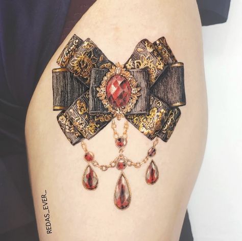 Jewel Tattoos For Women, Jewel Tattoos, Love Music Tattoo, Thigh Tattoos For Women, Jewelry Tattoo Designs, Frame Tattoo, Tats Ideas, Gem Tattoo, Jewel Tattoo