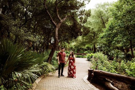 The Perfect Proposal Spots In and Around Austin Texas | Photography by Estefana Proposal Ideas Waterfall, Proposal Ideas At Winery, Sadie’s Proposal Ideas Country, Dallas Proposal, Austin Proposal, Zilker Botanical Garden, Sekrit Theater, Austin Texas Photography, Proposal Spots