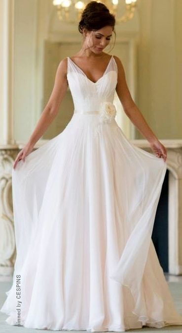 Popular Wedding Dresses, Pnina Tornai, Simple Prom Dress, White Wedding Dress, Trendy Wedding Dresses, Wedding Dresses Satin, Wedding Gowns Vintage, Casual Wedding Dress, Wedding Dresses Strapless