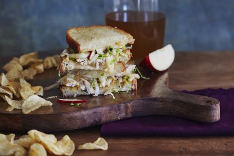 As cooler weather settles in, the craving for something warm and gooey becomes fierce — here's the solution. Apple Cheddar Chicken, Chicken Melt Recipe, Chip Sandwich, Sandwich Night, Tuna Salads, Best Tuna Salad, Simple Salads, Apple Cheddar, Chicken Melts