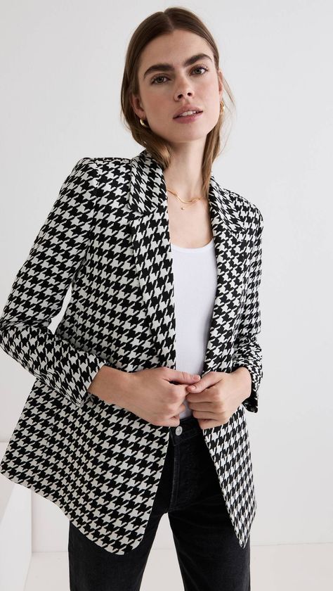 Pop Clothing, Houndstooth Blazer, Checked Blazer, White Houndstooth, Millionaire Lifestyle, Billionaire Boys Club, Tailored Blazer, Anine Bing, Plaid Design