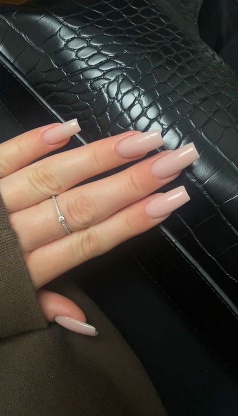 Off White Acrylics, Plain Square Acrylic Nails, Clean Girl Nails Square, Plain Nails, Grunge Nails, Girly Acrylic Nails, Basic Nails, Short Square Acrylic Nails, Acrylic Nails Coffin Short