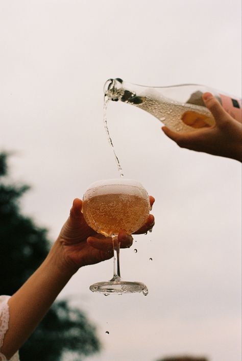 pink Prosecco on film Pouring Alcohol Into Mouth Aesthetic, Sommelier Photoshoot, Cider Photography, Prosecco Aesthetic, Woman Drinking Champagne, Wine Shoot, Champagne Aesthetic, Champagne Photography, Pink Prosecco