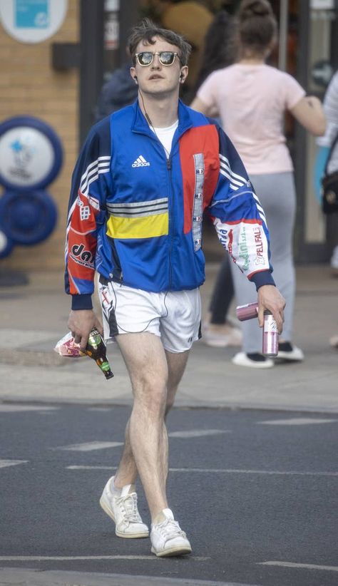 But Paul Mescal's latest paparazzi pic proves that it's actually a Hot Irish Boy Summer. Let me tell you, I am PARCHED!!! The Kings Of Summer, Rugby Shorts, Paul Mescal, Look Con Short, Irish Boys, Guys Clothing Styles, Normal People, Summer Boy, Sports Jacket