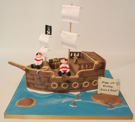 Pirate Ship Cake, Pirate Cakes, Pirate Birthday Cake, Pirate Ship Cakes, Pirates Ship, Ship Cake, Nautical Cake, Pirates Party, London Cake