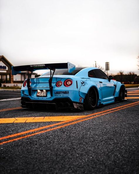 Nisan Gtr, Nissan Gtr 35, Skyline Gtr R35, Nissan Gtr Nismo, Nissan Gtr Wallpapers, Gtr 35, Gtr Nissan, Gtr Nismo, Serie Bmw