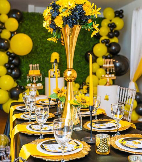 Bumble Bee theme Bee Table Decor, Lemon Centerpiece, Bumble Bee Theme, Lemon Centerpieces, Bee Baby Shower Theme, Bee Baby, Bee Baby Shower, Bee Theme, Baby Bee