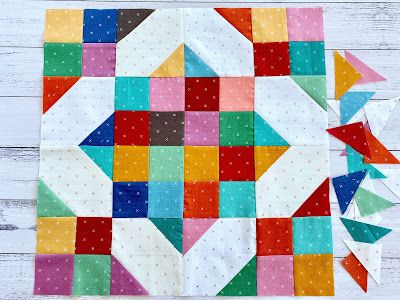 Liberty Crossroads Quilt {Progress} - Samelia's Mum Crossroads Quilt Pattern, Crossroads Quilt, Stitching Diy, Quilt Pattern Free, Free Quilting Patterns, Charm Pack Quilts, Quilt Square Patterns, Quilt Sewing Patterns, Quilt Square