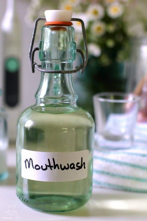 Mouthwash Recipe, Diy Mouthwash, Homemade Mouthwash, Healthy Mouth, Natural Mouthwash, Mouth Wash, Homemade Toothpaste, Diy Body Care, Natural Antibiotics