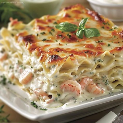 Delicious Seafood Lasagna Recipe - My Home Made Recipe Seafood Lasagna Recipes, Seafood Casserole Recipes, Seafood Lasagna, Seafood Recipe, Baked Asparagus, Supper Ideas, Baked Salmon Recipes, Shrimp Recipes Easy, Cooking Seafood