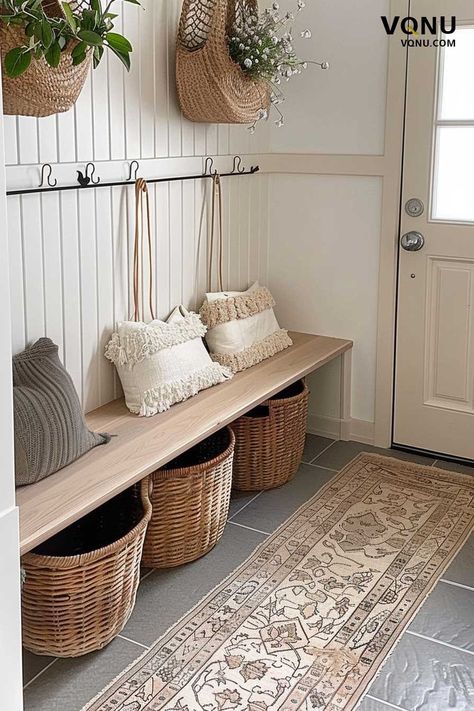 18 Hallway And Entryway Ideas – VQNU Entryway Into Kitchen Ideas, Bungalow Entryway Ideas, Entry Way Decor Bench, Basket Entryway Decor, Farmhouse Entryway Bench Ideas, Entry Way Bench And Coat Hanger, Bench And Hooks Entryway, Drop Station Entryway, Entrance Furniture Ideas Entry Ways